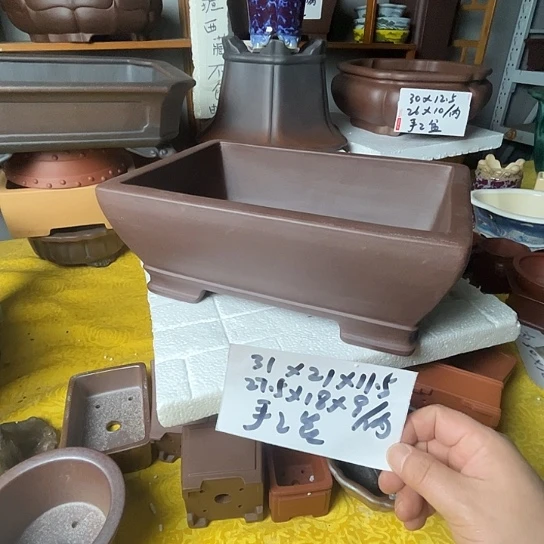 宜兴紫砂花盆一个