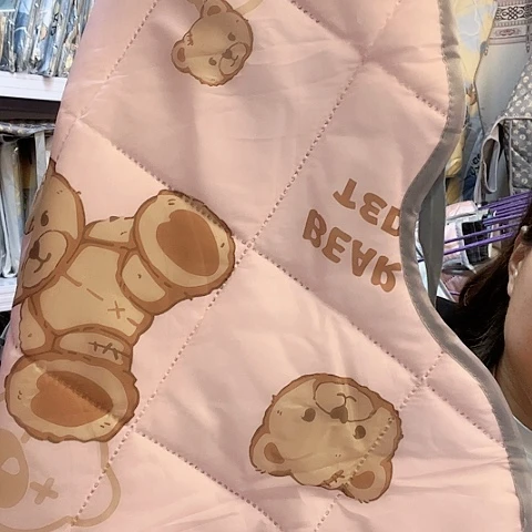 中厚舒适微瑕粉色