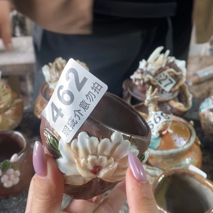 杯柴烧烤等小吃在国内颇