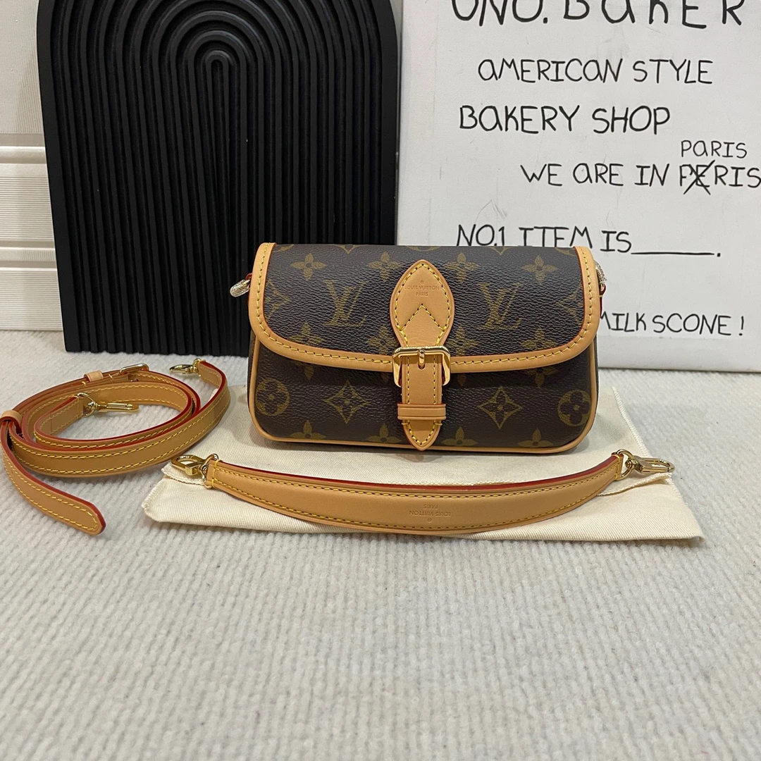 99新 LouisVuitton/路易威登 【蔡包紫】老花法棍nano