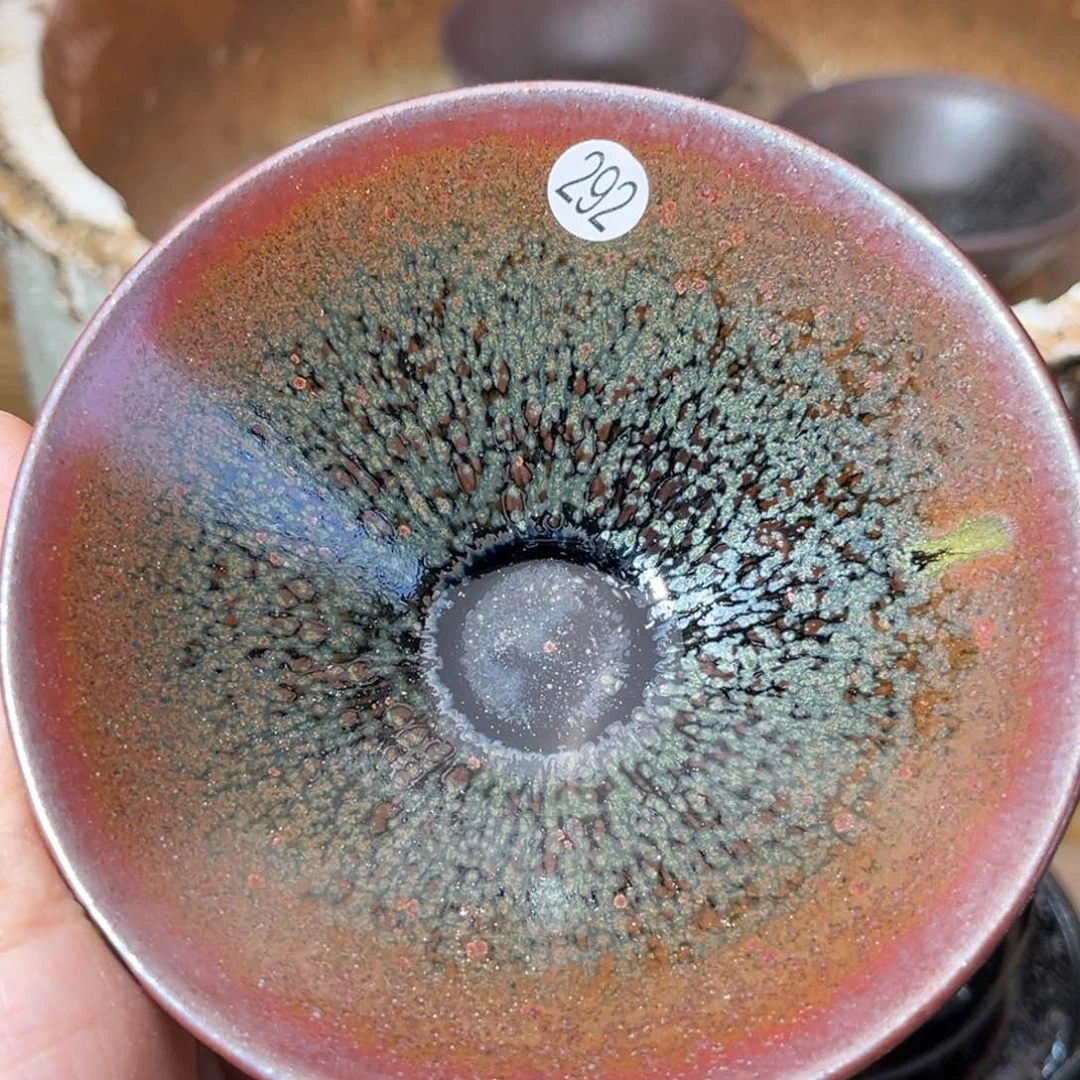 茶盏义兴龙窑坚持真柴烧