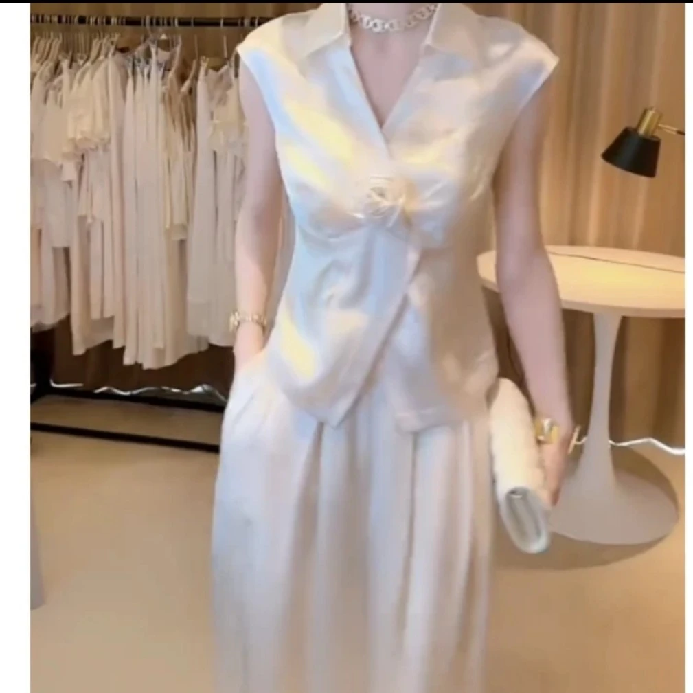 Y新款干练气质立体花朵时尚潮流百搭女装