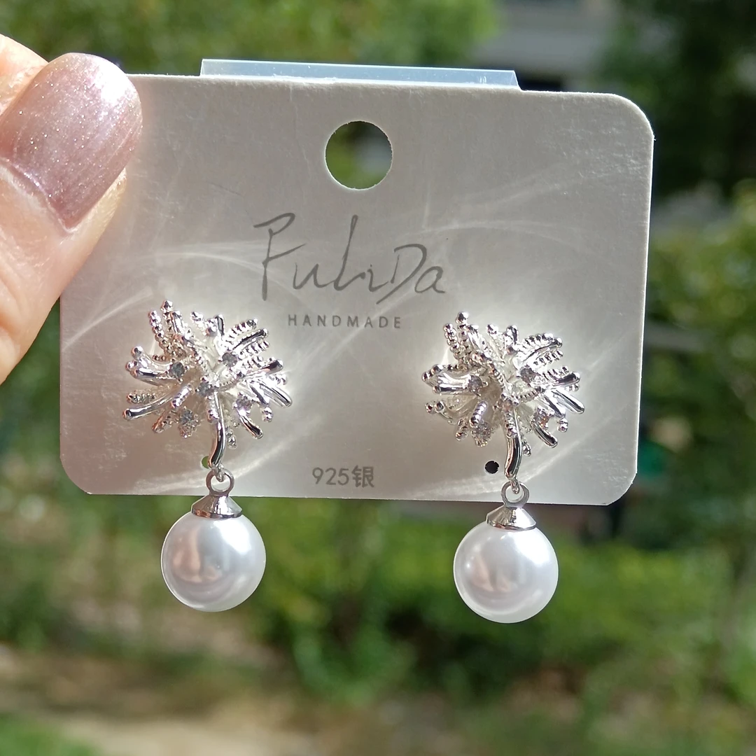 铜合金仿珍珠耳饰 气质设计感时尚复古百搭重工珍珠耳饰女