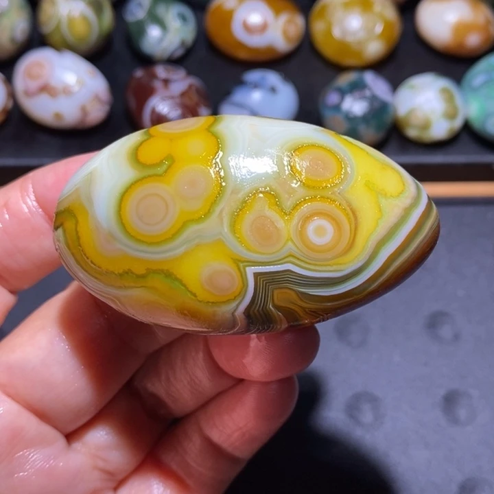 未镶嵌玛瑙/玉髓珠宝半成品6