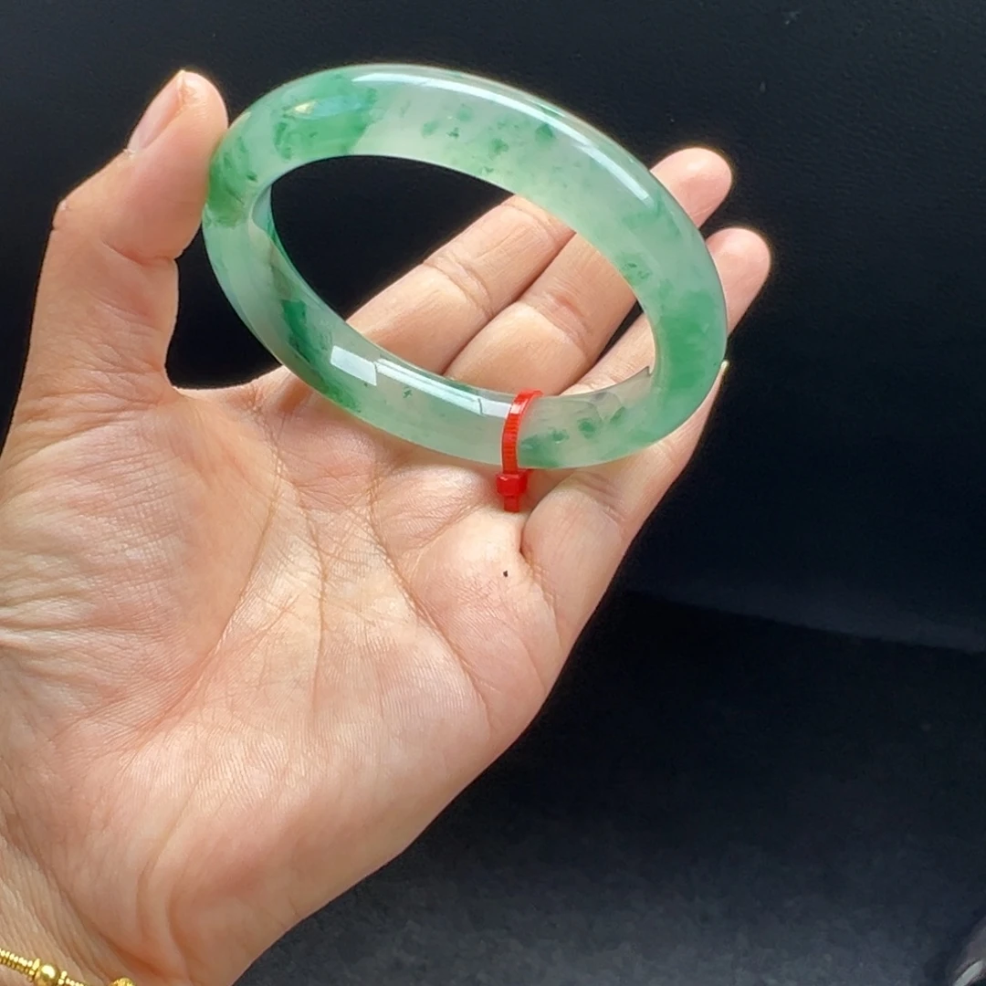 石英质玉未镶嵌手镯非洲翠6162