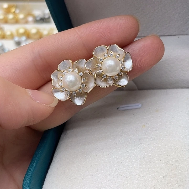 银S925镶嵌海水珍珠耳饰