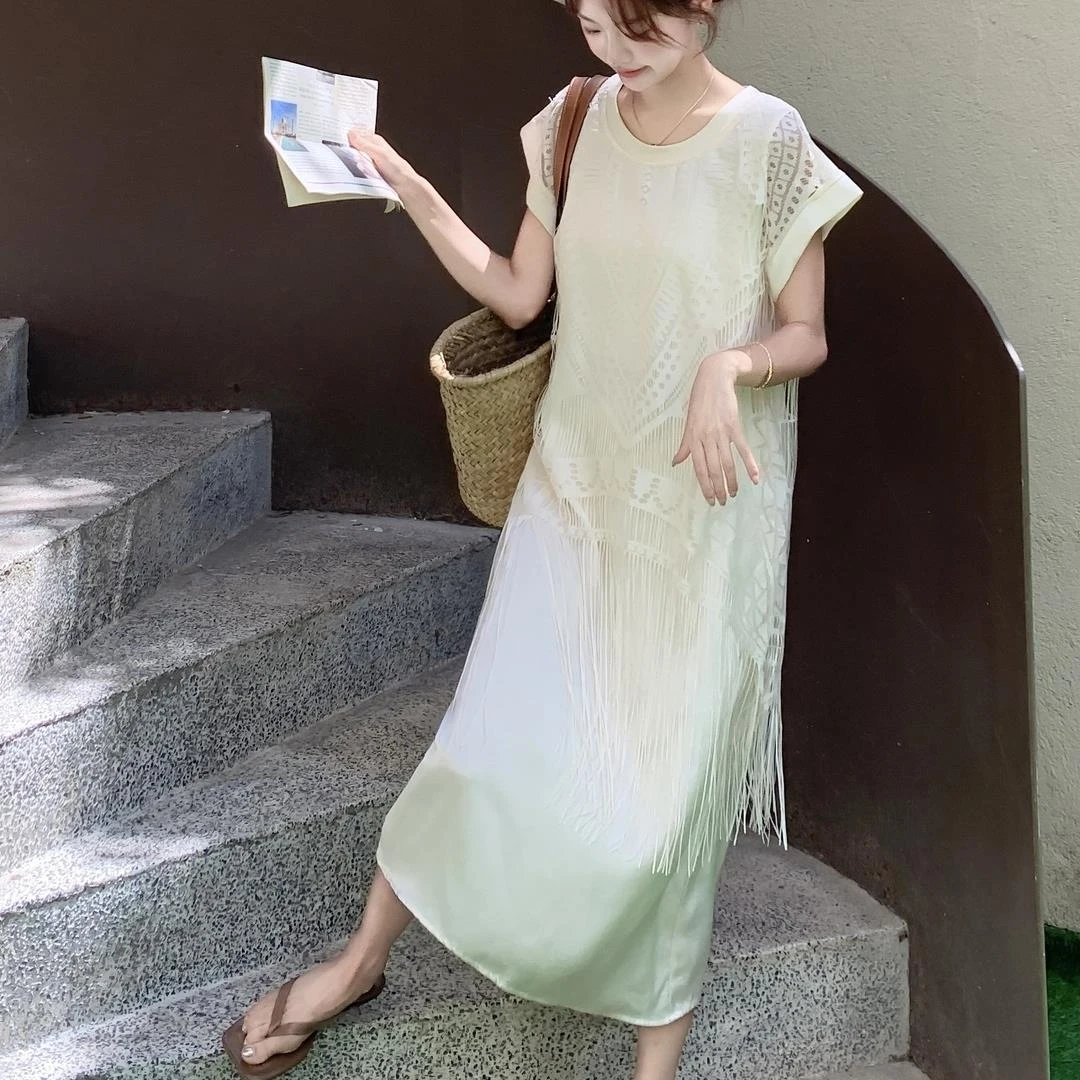 法式高级感镂空流苏短袖连衣裙女2025夏季温柔气质显瘦假两件长裙