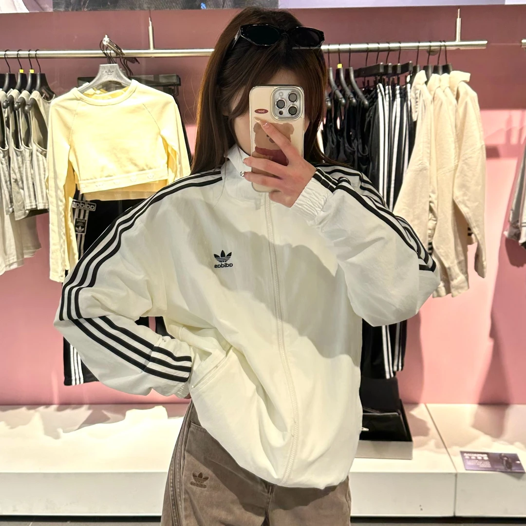 Adidas三叶草白色运动外套欧若风KC1455