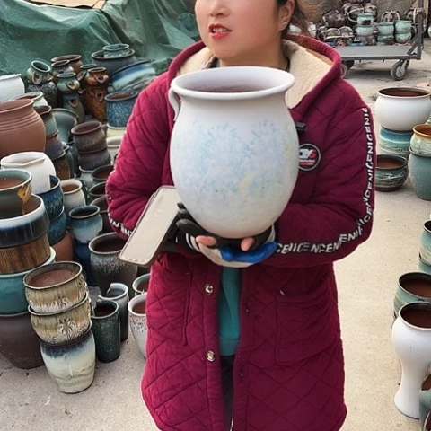 19口24高瑕疵掉耳朵。