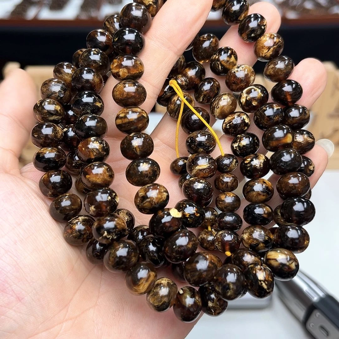 从***来未镶嵌琥珀裸石11+黑花