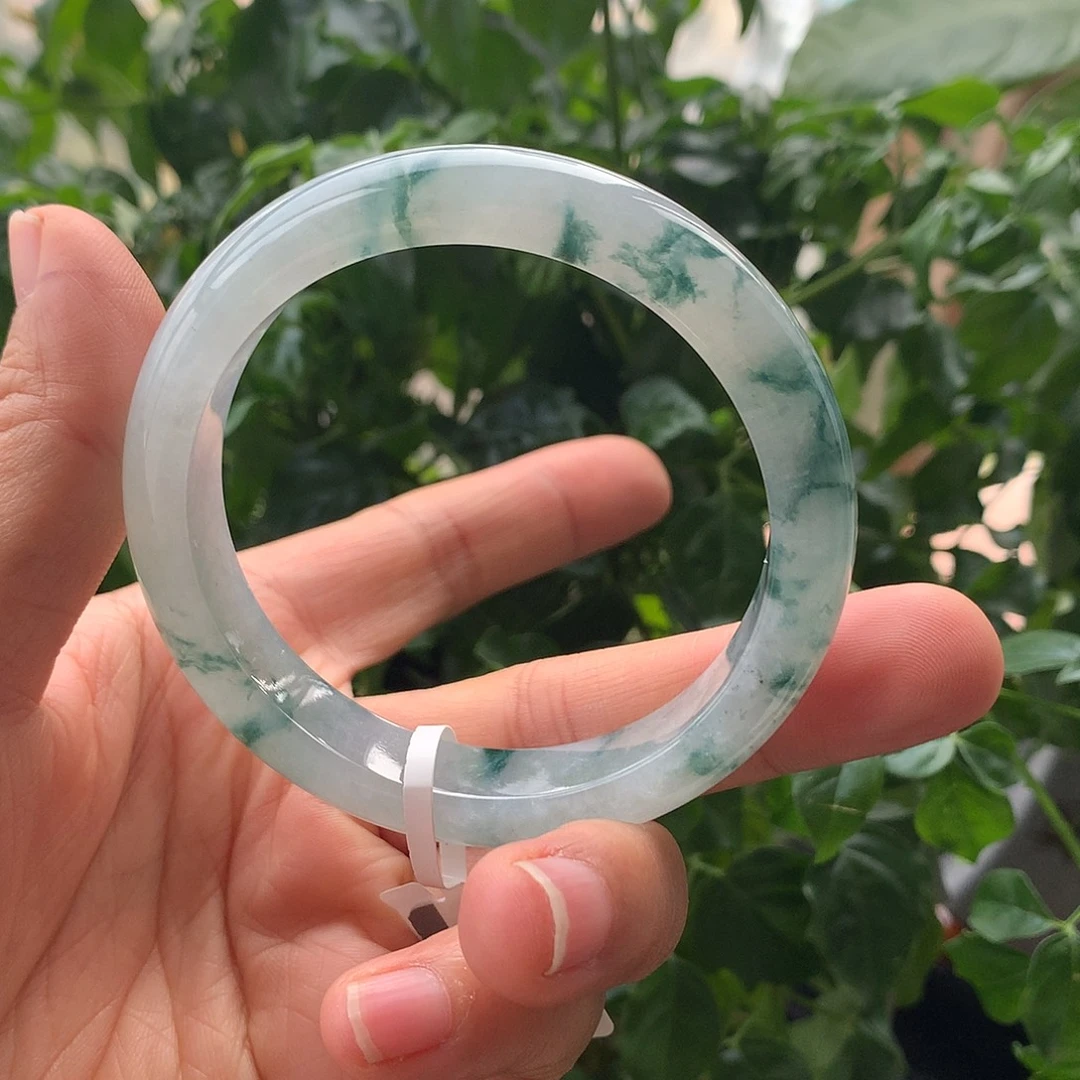 翡翠未镶嵌手镯18号