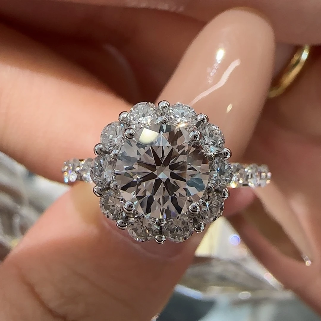 铂Pt950镶嵌实验室培育钻石豪华圆包1卡