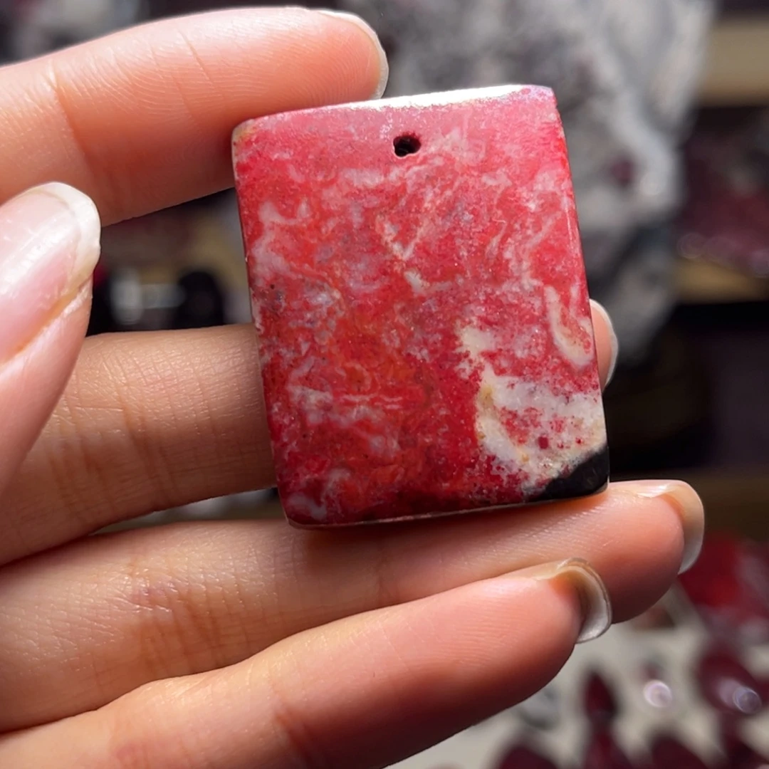天然辰砂无事牌16.6g