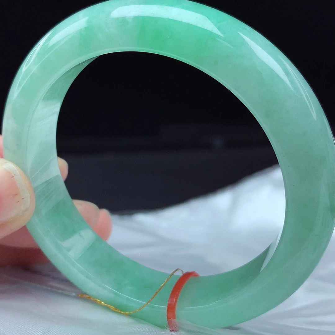 翡翠未镶嵌手镯54圈246