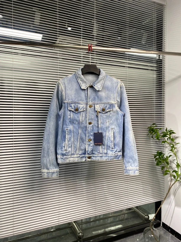 全新未使用 LouisVuitton/路易威登 牛仔夹克 外套 46码 aw2110