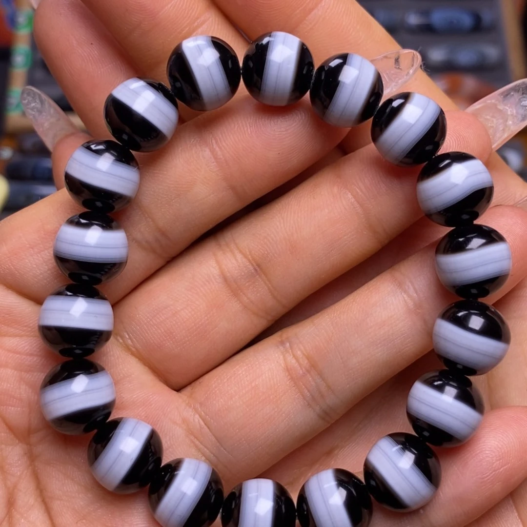 玛瑙/玉髓珠宝半成品未镶嵌千***佛