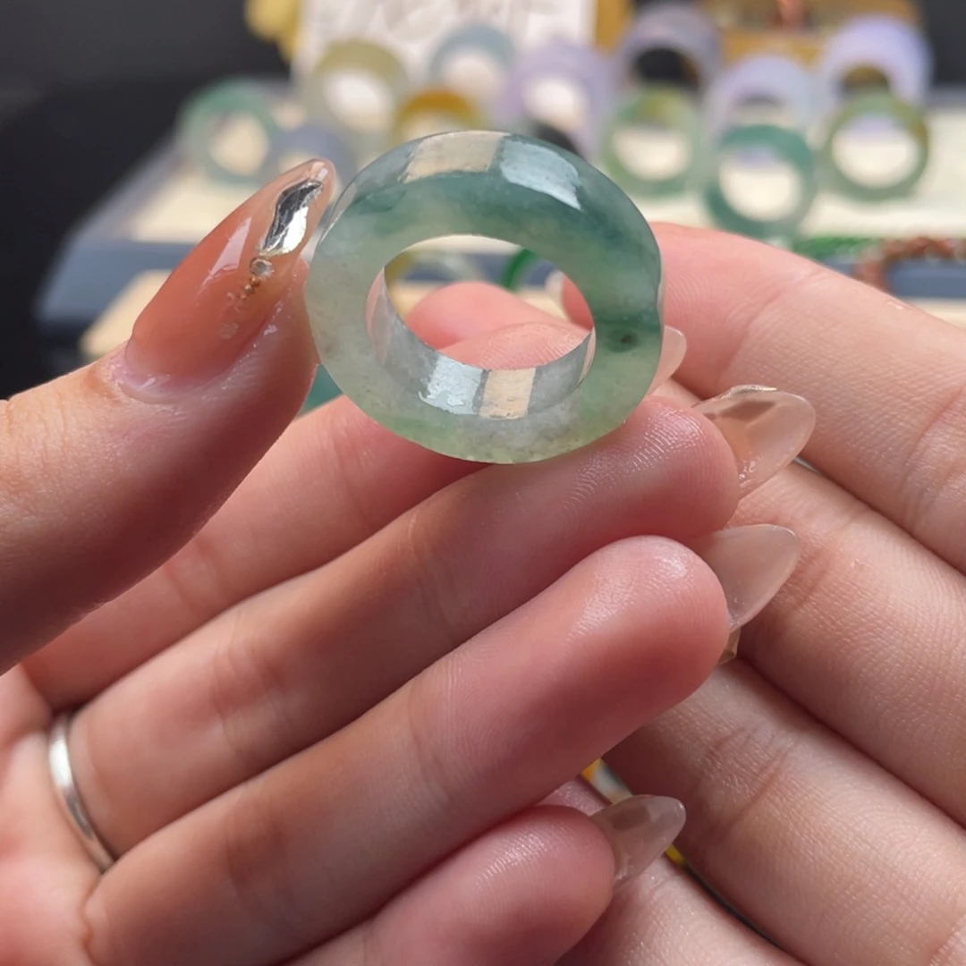 未镶嵌定制翡翠蓝绿