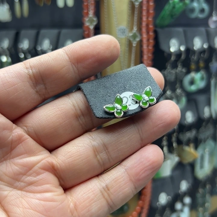 柠***檬和田玉（碧玉）银S925镶嵌耳饰