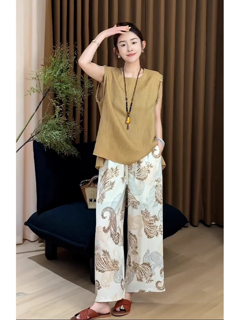 夏日设计感不撞款大方得体穿搭气质高级感女人味卡其色上衣套装裙