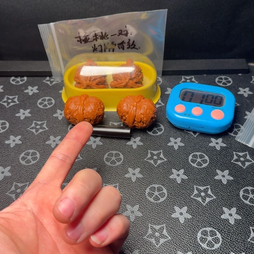 文玩核桃吊坠核桃树的栽培与管理