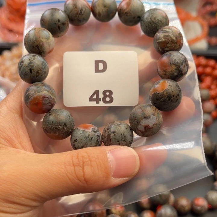 南红玛瑙未镶嵌多样性发货默认微瑕称重15mm