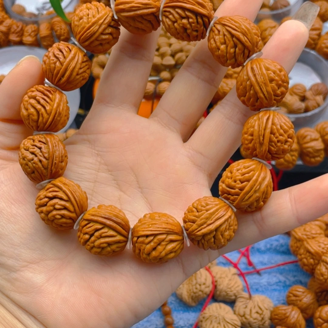 刺龙20尺。红红火火