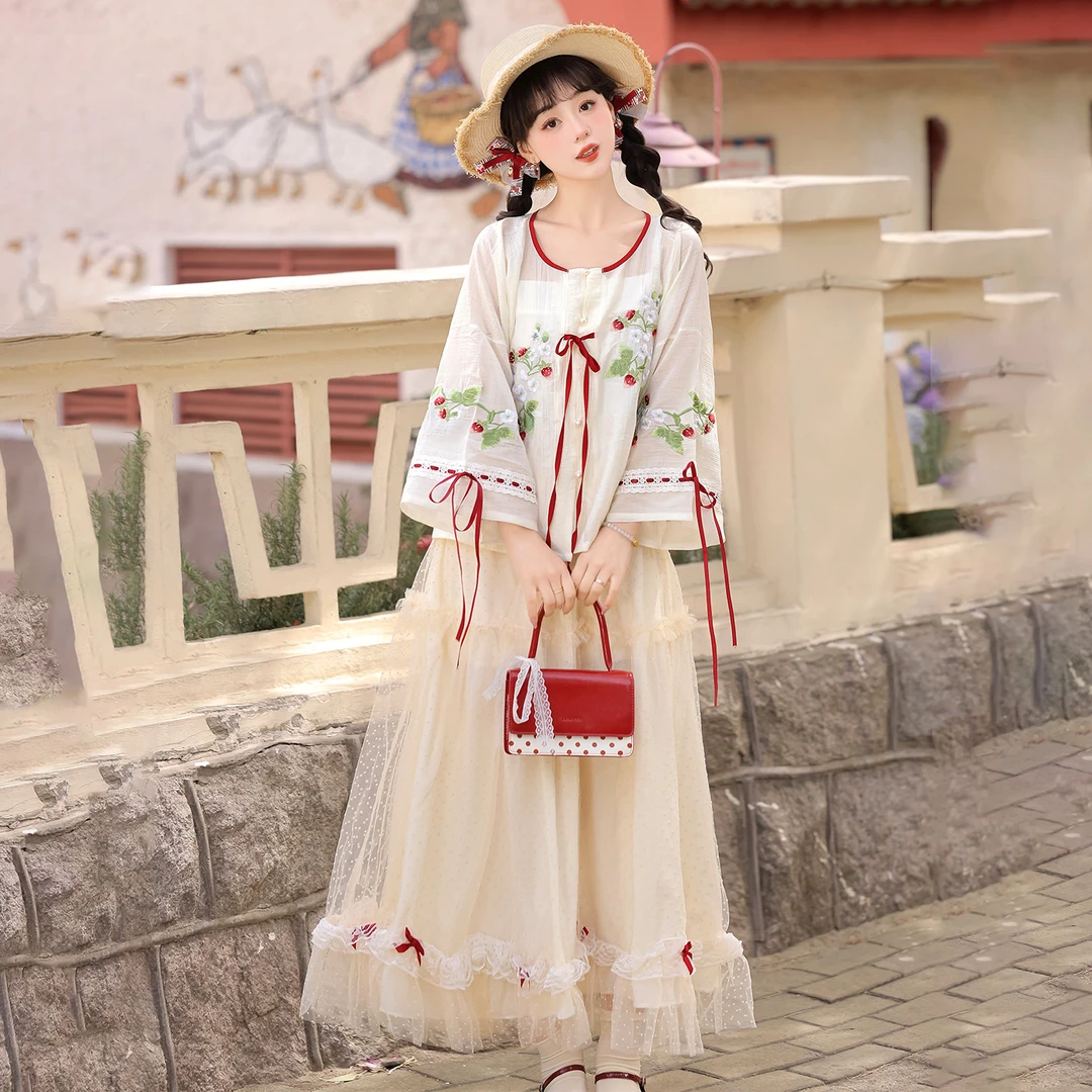 秀巅原创汉服女【夏日草莓】蛋糕裙纱裙长裙汉元素刺绣圆领衫少女