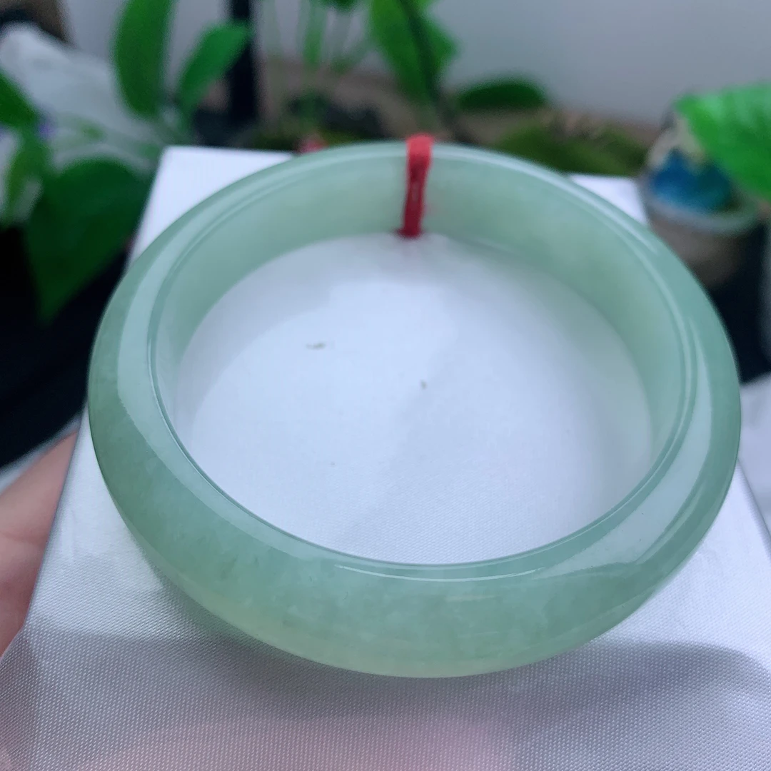 58圈口缅甸天然a货翡翠冰糖雪梨正圈翡翠手镯