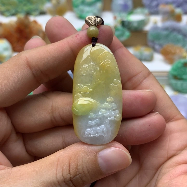 颈饰未镶嵌翡翠翡翠