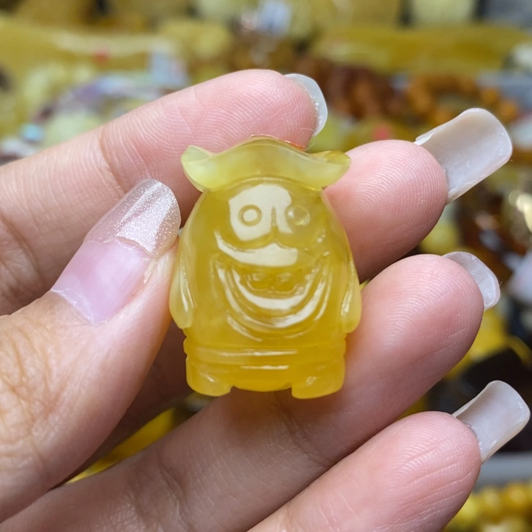 未镶嵌琥珀珠宝奇石