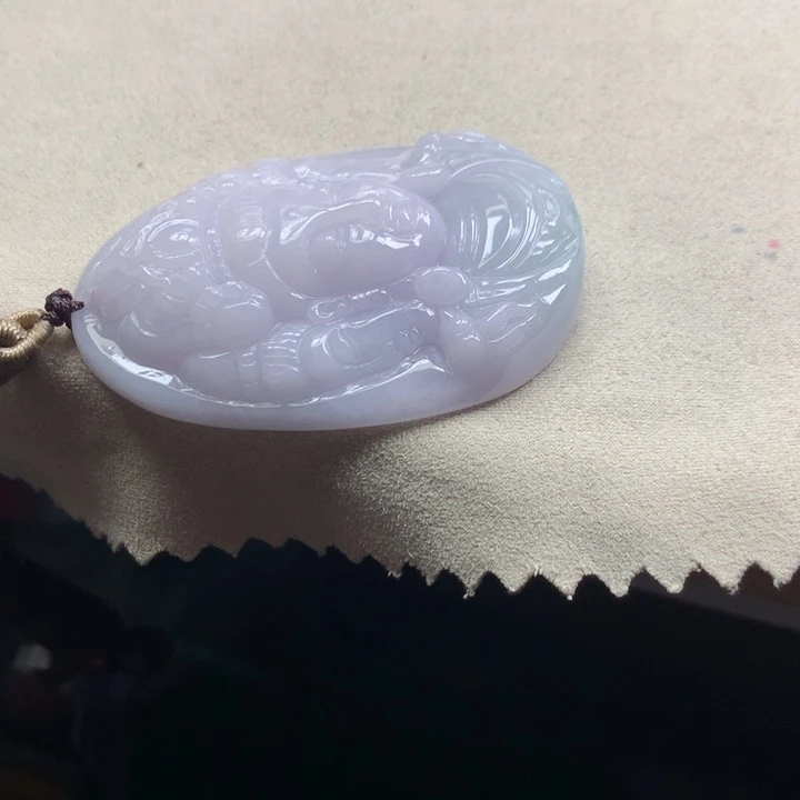 翡翠颈饰未镶嵌吊坠