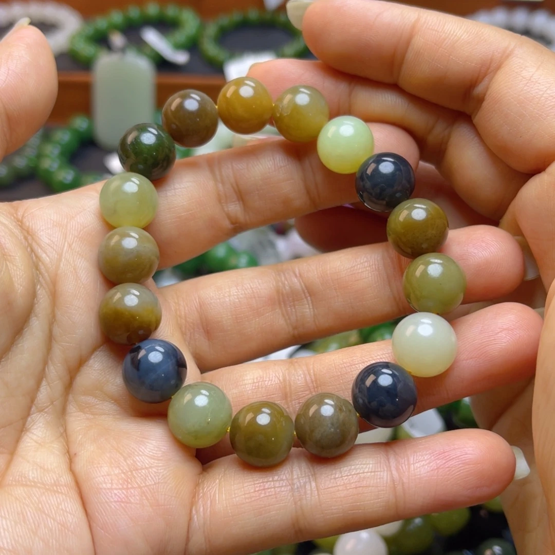 和田玉未镶嵌手链