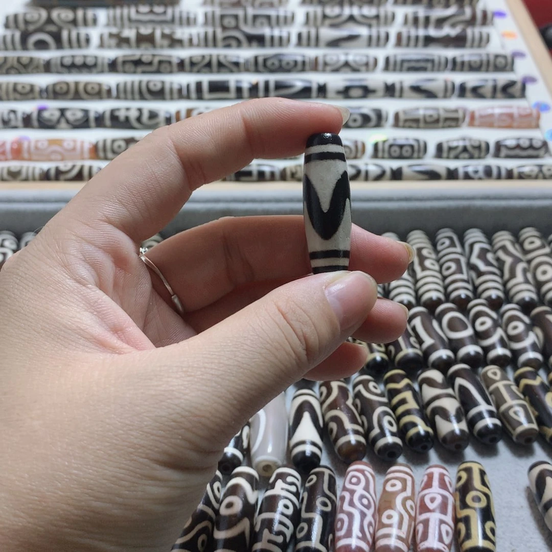 未镶嵌颈饰玛瑙/玉髓