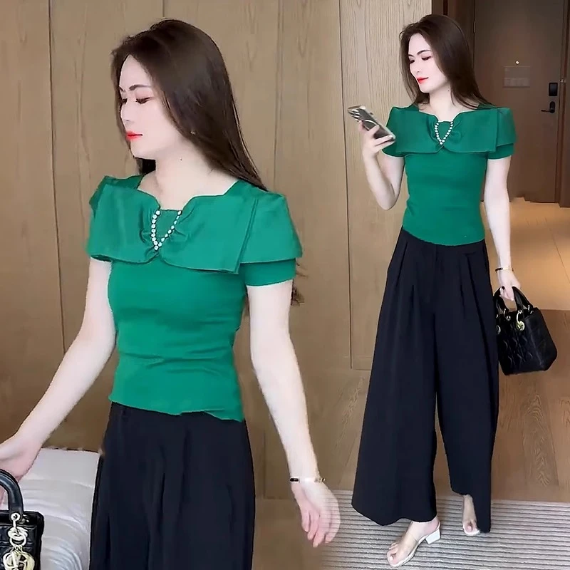 新款设计感一字肩短袖T恤女士2025夏季小众黑色时尚气质修身上衣