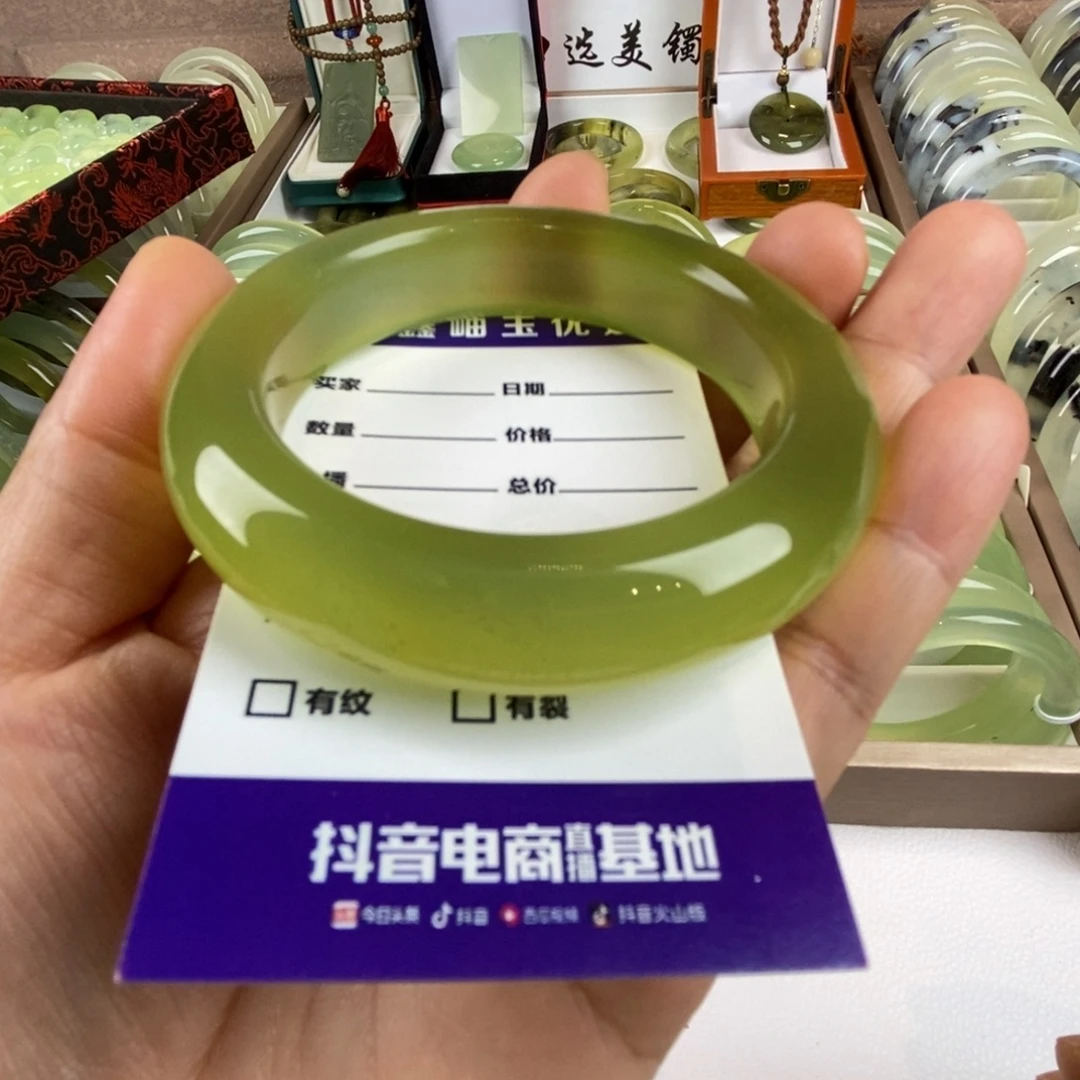 未镶嵌蛇纹石玉手镯