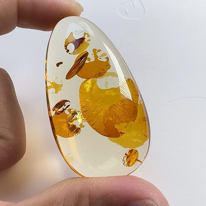 琥珀（花珀）未镶嵌颈饰