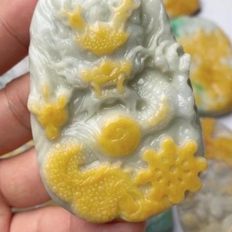 定制翡翠未镶嵌翡翠