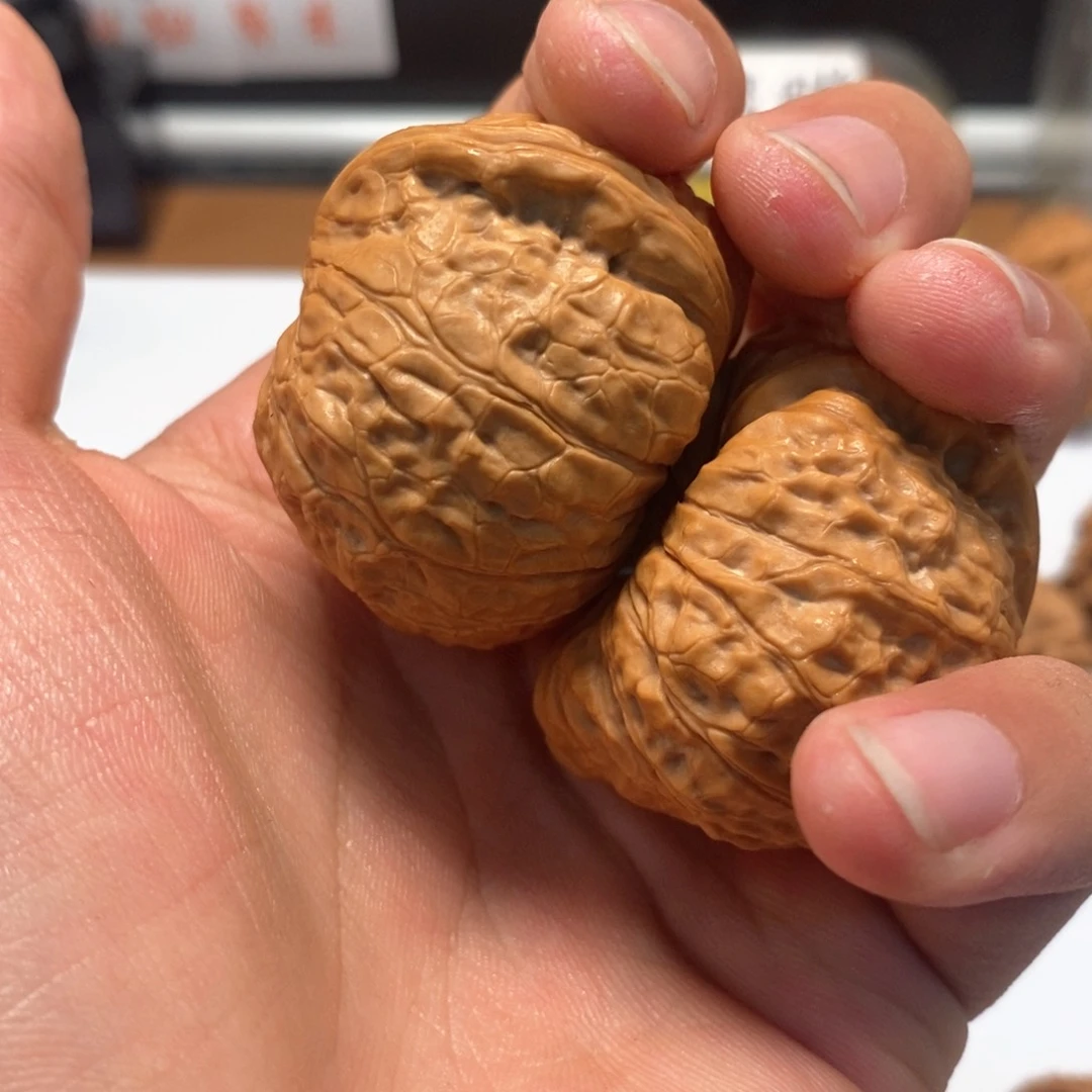 文玩核桃吊坠睡*觉