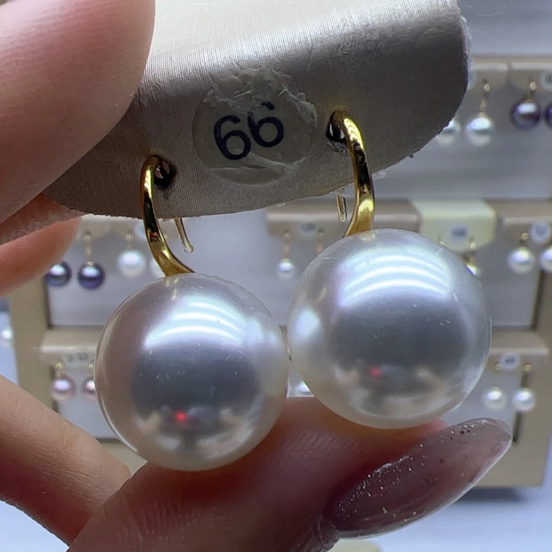 18K金镶嵌淡水珍珠耳饰