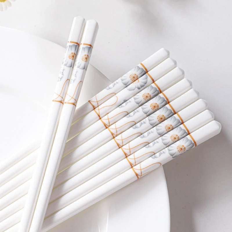 【岁月尽好】陶瓷筷子10双不掉色耐高温无漆无蜡消毒柜洗碗机适用