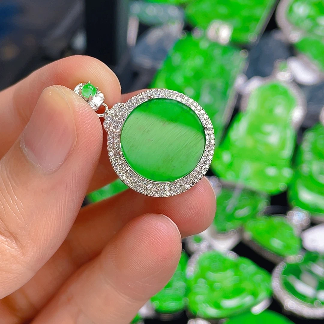 翡翠未镶嵌吊坠(不含链)