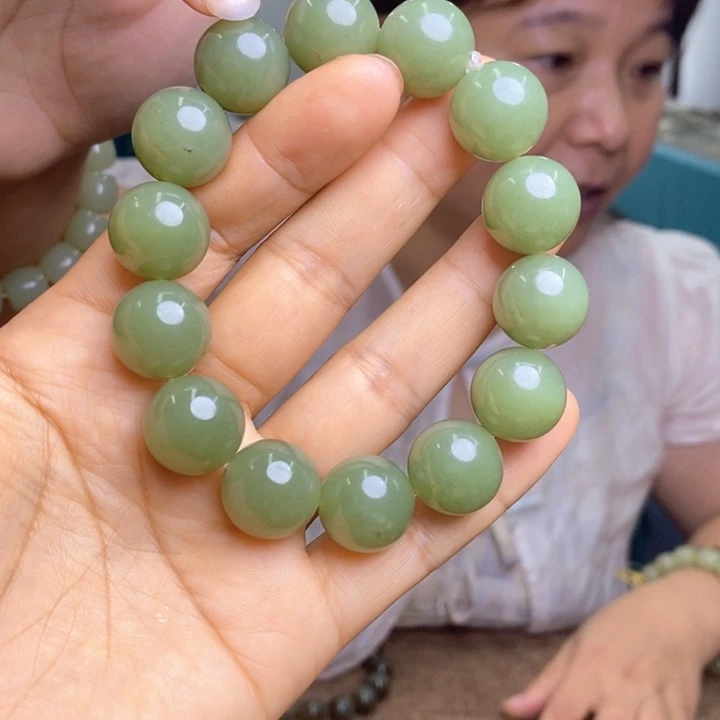 手串未镶嵌和田玉