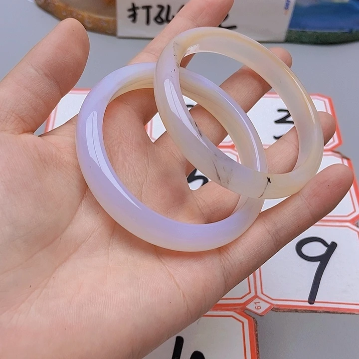 【闪购商品】玛瑙/玉髓未镶嵌珠宝半成品娟*