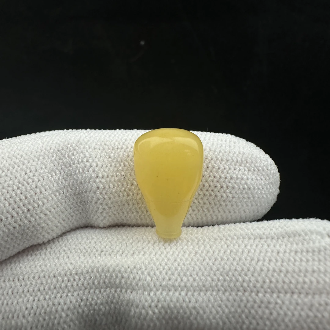 B4400天然原矿蜜蜡瑕疵特价三通10.5mm支持复检