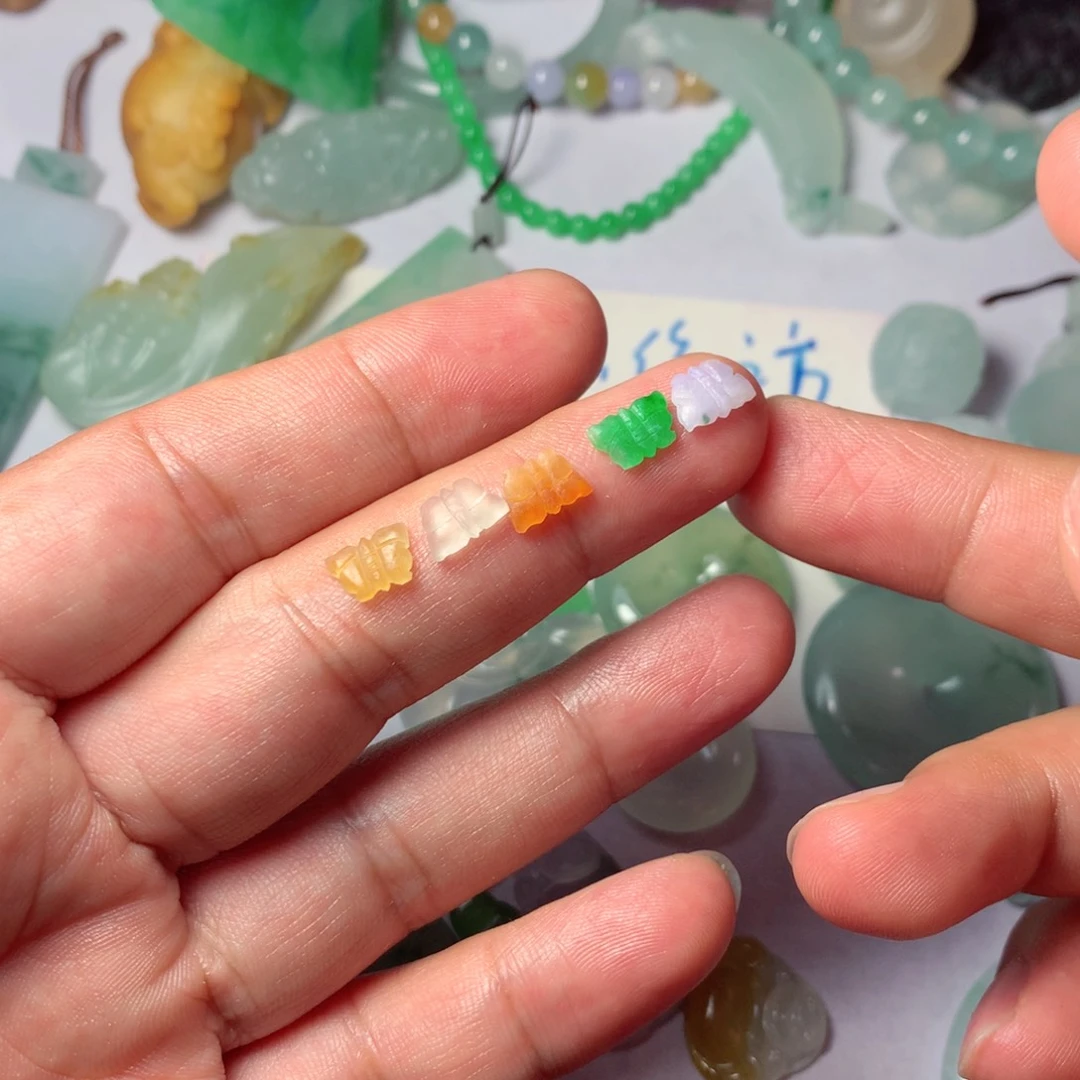 定制翡翠未镶嵌包工