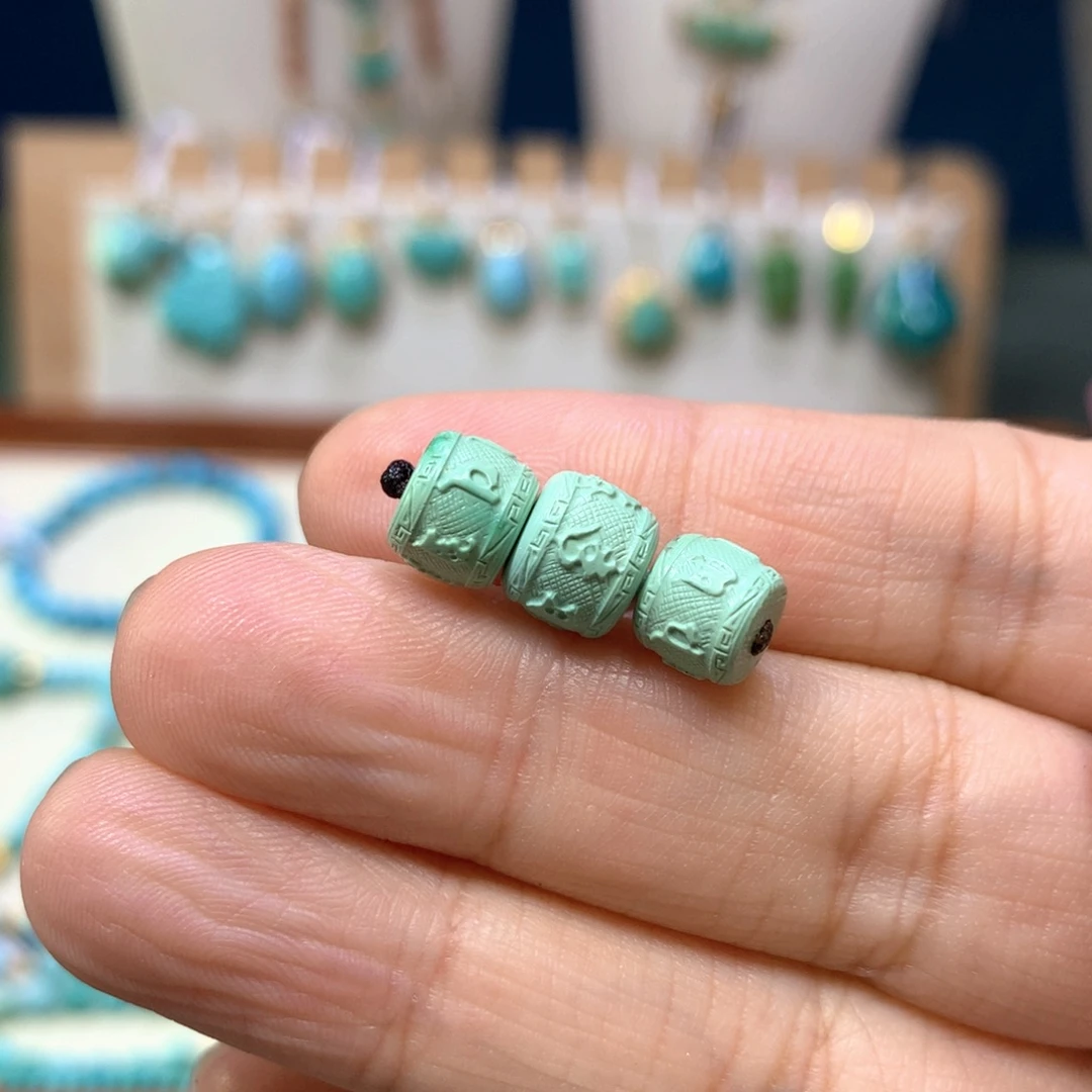 绿松石未镶嵌配饰