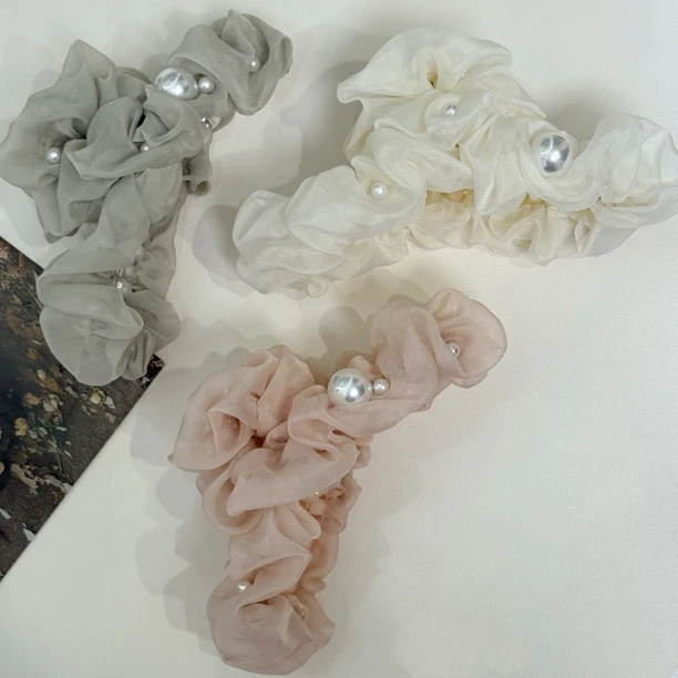 韩系泡泡纱抓夹精致大气后脑勺盘发夹超仙气鲨鱼夹2025新款头饰女