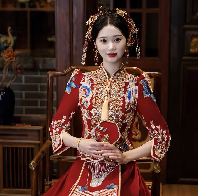 秀禾服新娘2025新款婚服大码缎面秀禾