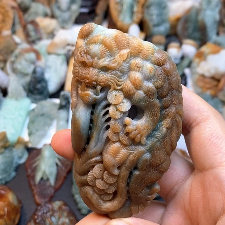 定制翡翠未镶嵌特色5