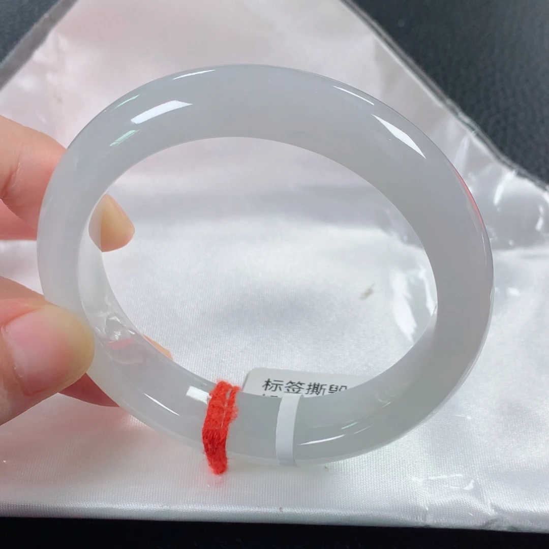 翡翠手镯未镶嵌缅甸天然翡翠手镯56圈口